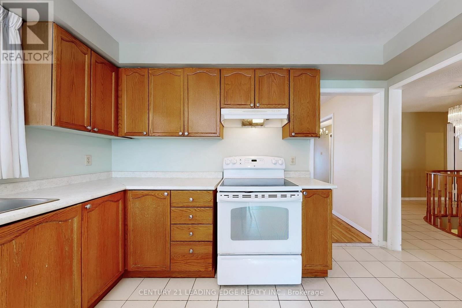 9 Coates Crescent, Richmond Hill, Ontario  L4E 2M3 - Photo 29 - N12835370