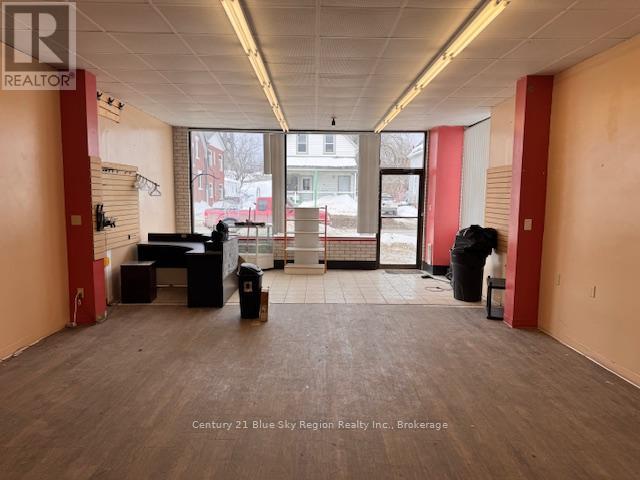 1111 Cassells Street, North Bay (Central), Ontario  P1B 4B3 - Photo 4 - X12719888