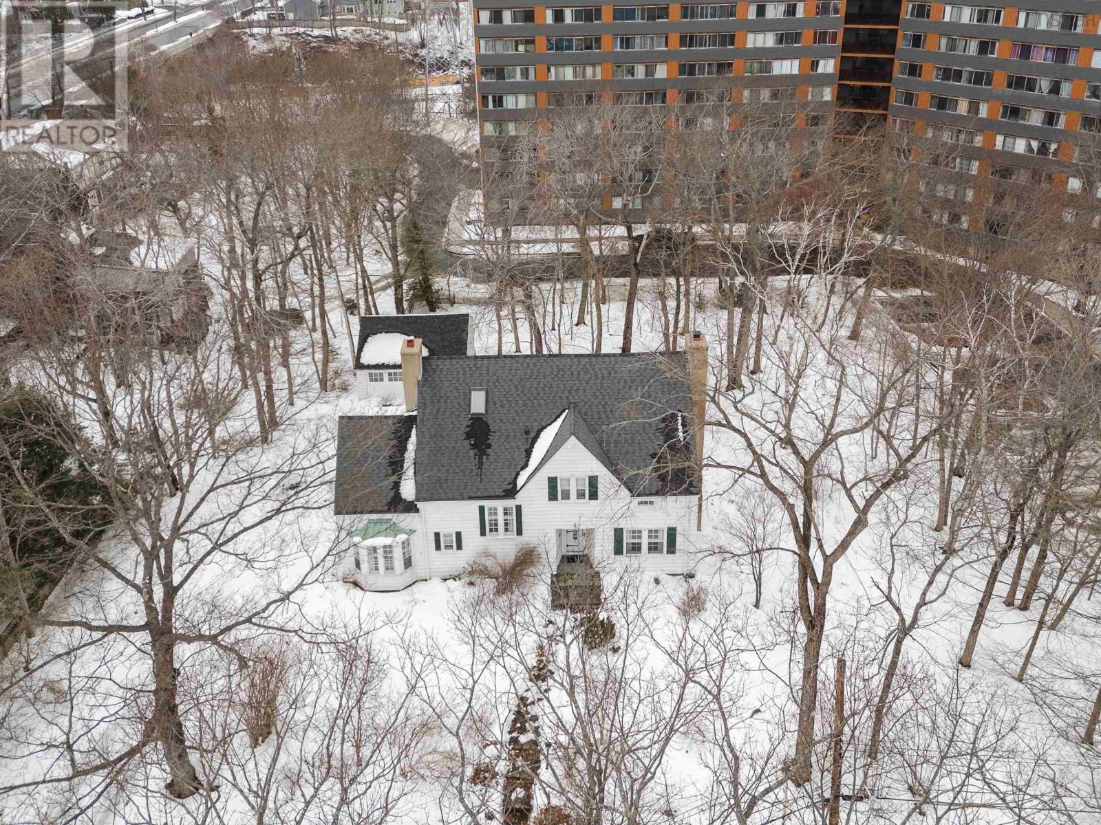 5661 Ogilvie Street, Halifax, Nova Scotia  B3H 1B8 - Photo 37 - 202603644