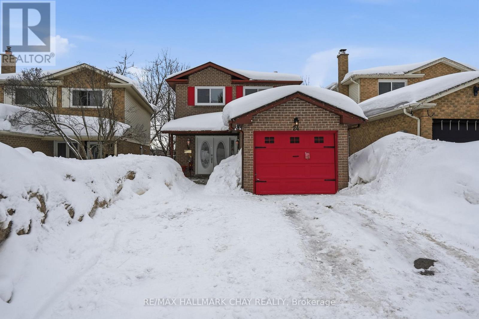 24 Fox Run, Barrie, Ontario  L4N 5L5 - Photo 1 - S12835198