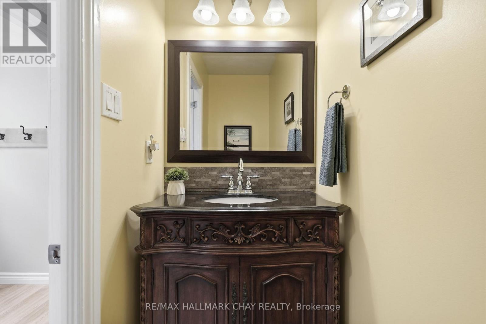 24 Fox Run, Barrie, Ontario  L4N 5L5 - Photo 15 - S12835198