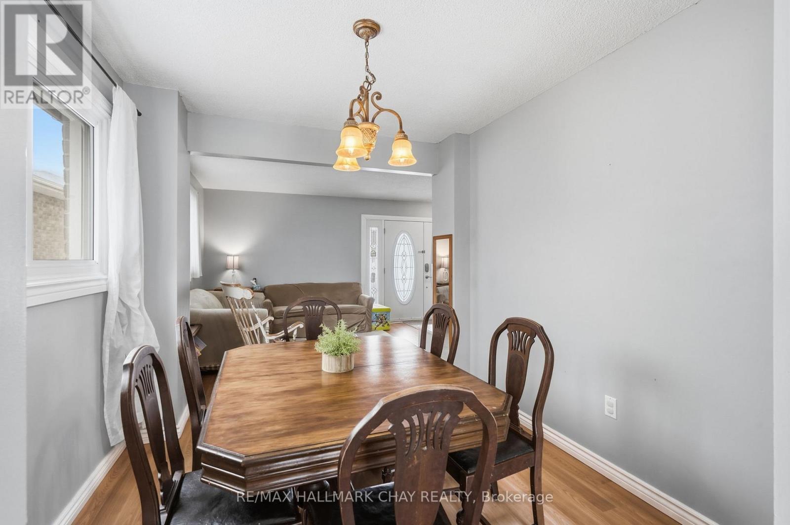 24 Fox Run, Barrie, Ontario  L4N 5L5 - Photo 7 - S12835198