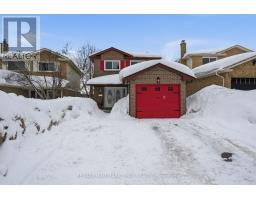 24 FOX RUN, Barrie, Ontario