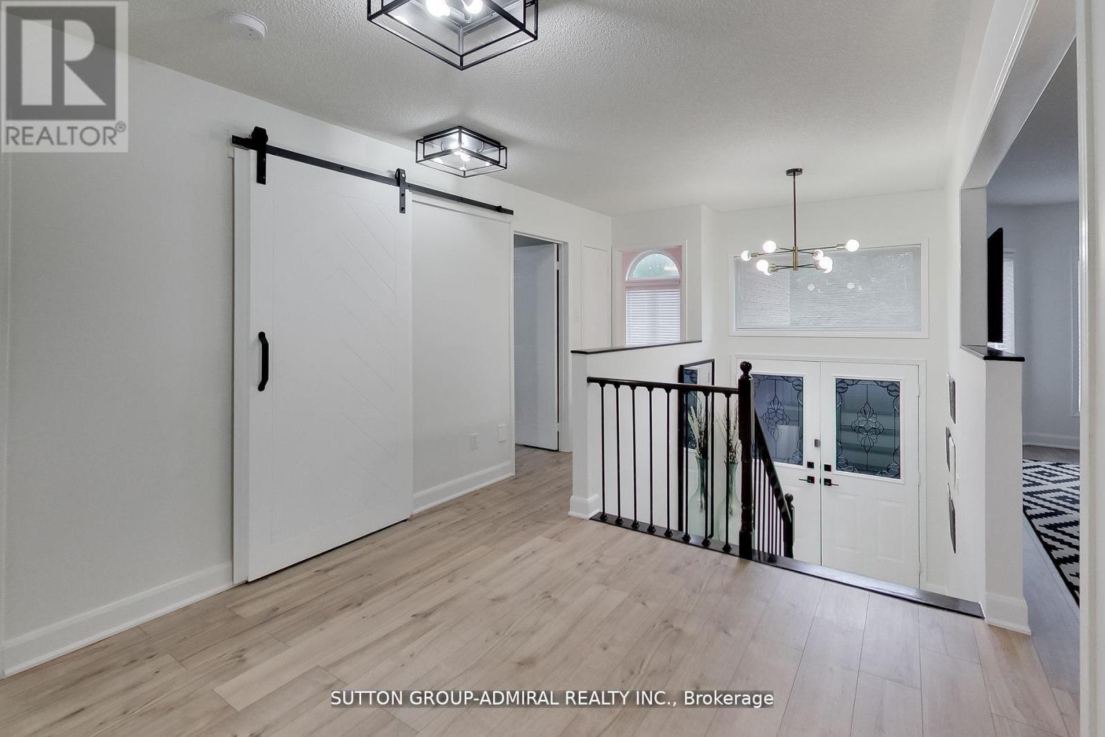 11 Club Court, Wasaga Beach, Ontario  L9Z 1J8 - Photo 24 - S12835232