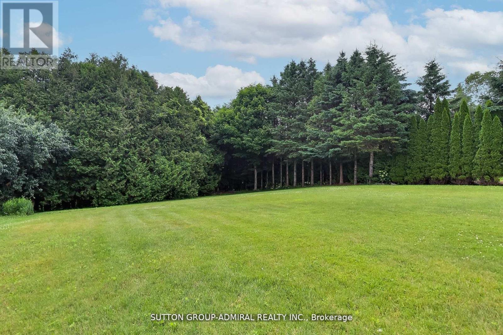 11 Club Court, Wasaga Beach, Ontario  L9Z 1J8 - Photo 27 - S12835232