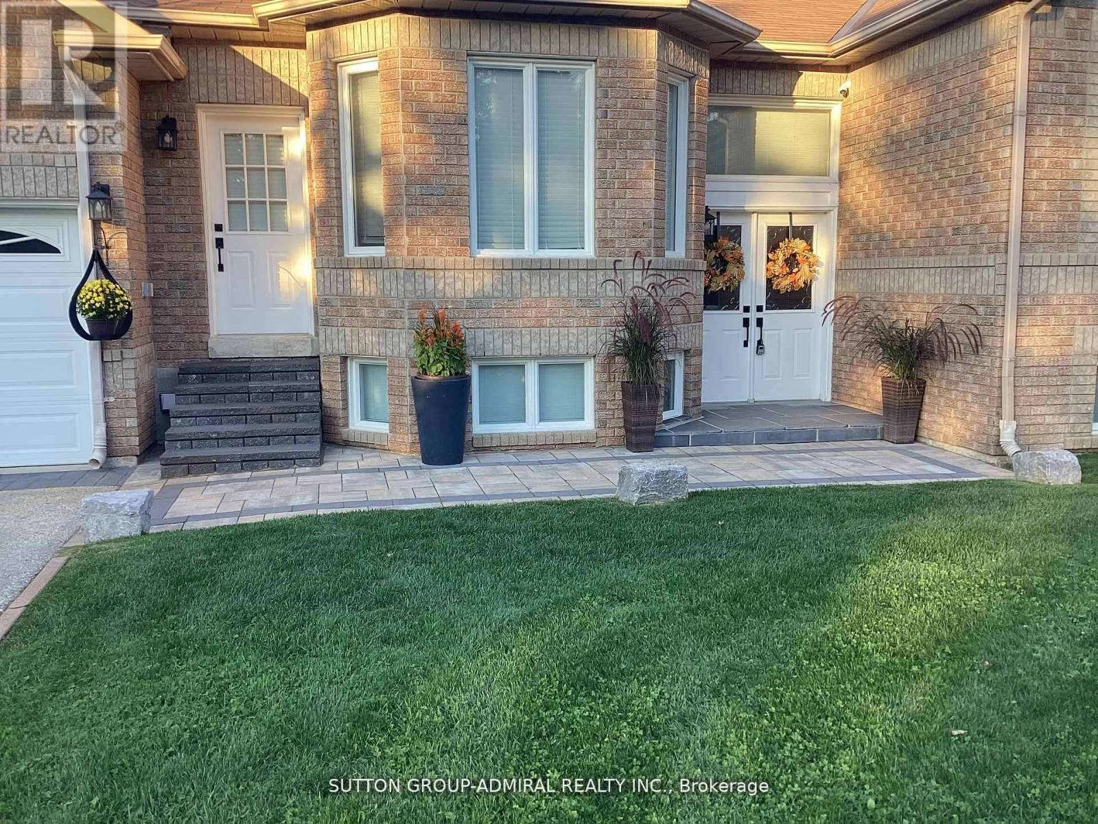 11 Club Court, Wasaga Beach, Ontario  L9Z 1J8 - Photo 44 - S12835232