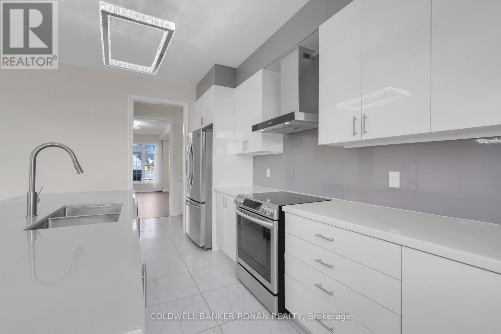 203 Roy Drive, Clearview (Stayner), Ontario  L0M 1S0 - Photo 11 - S12835368