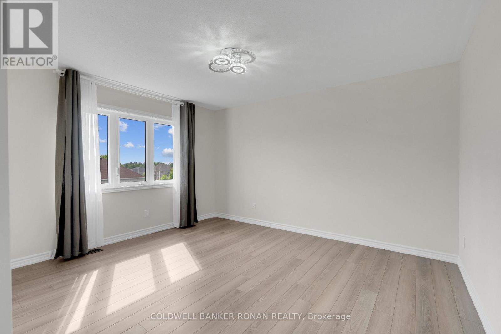 203 Roy Drive, Clearview (Stayner), Ontario  L0M 1S0 - Photo 28 - S12835368