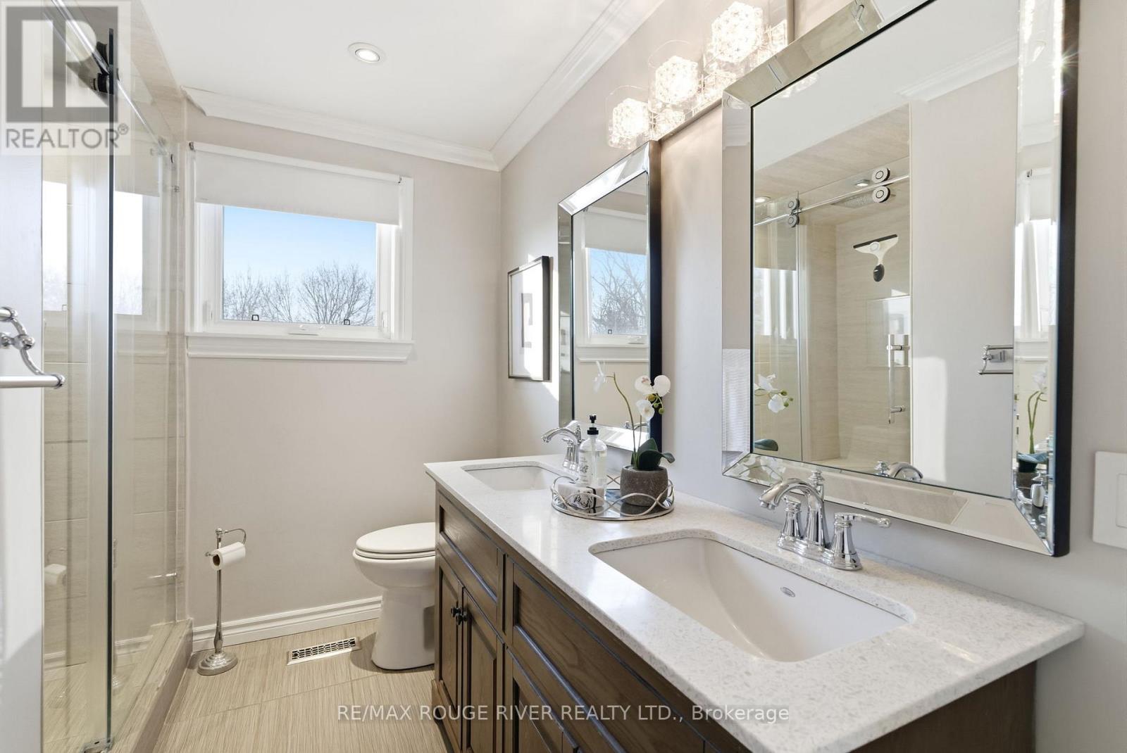 90 Robinson Crescent, Whitby, Ontario  L1N 6W5 - Photo 22 - E12835138