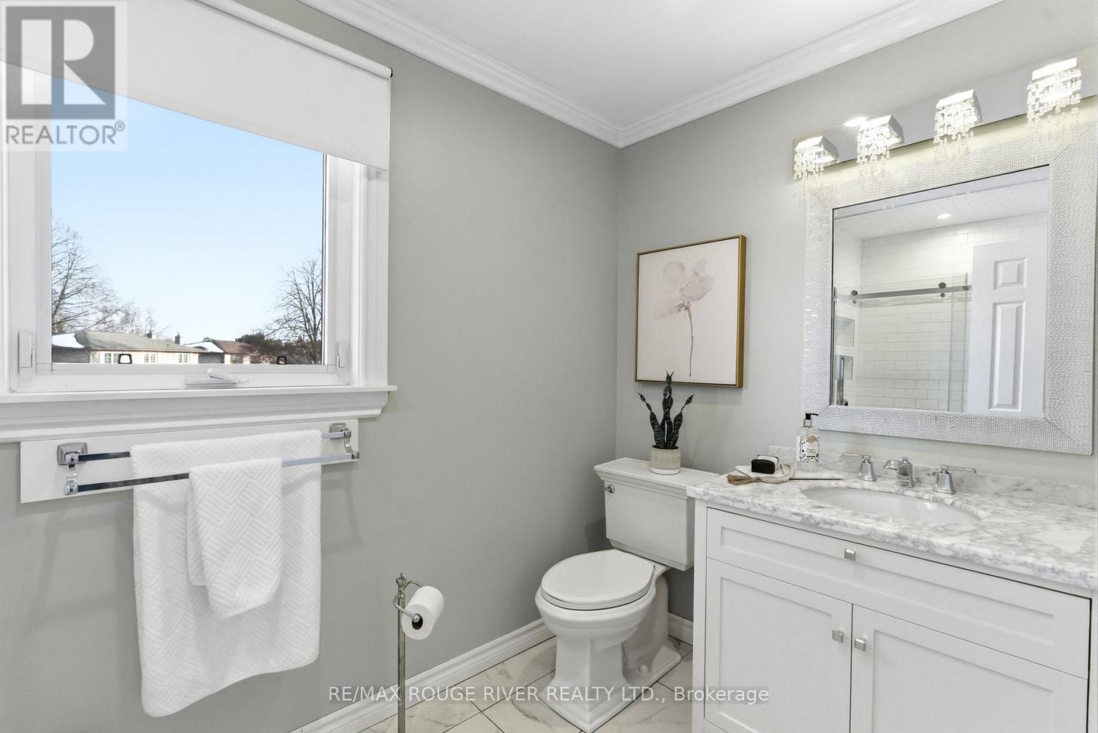 90 Robinson Crescent, Whitby, Ontario  L1N 6W5 - Photo 25 - E12835138