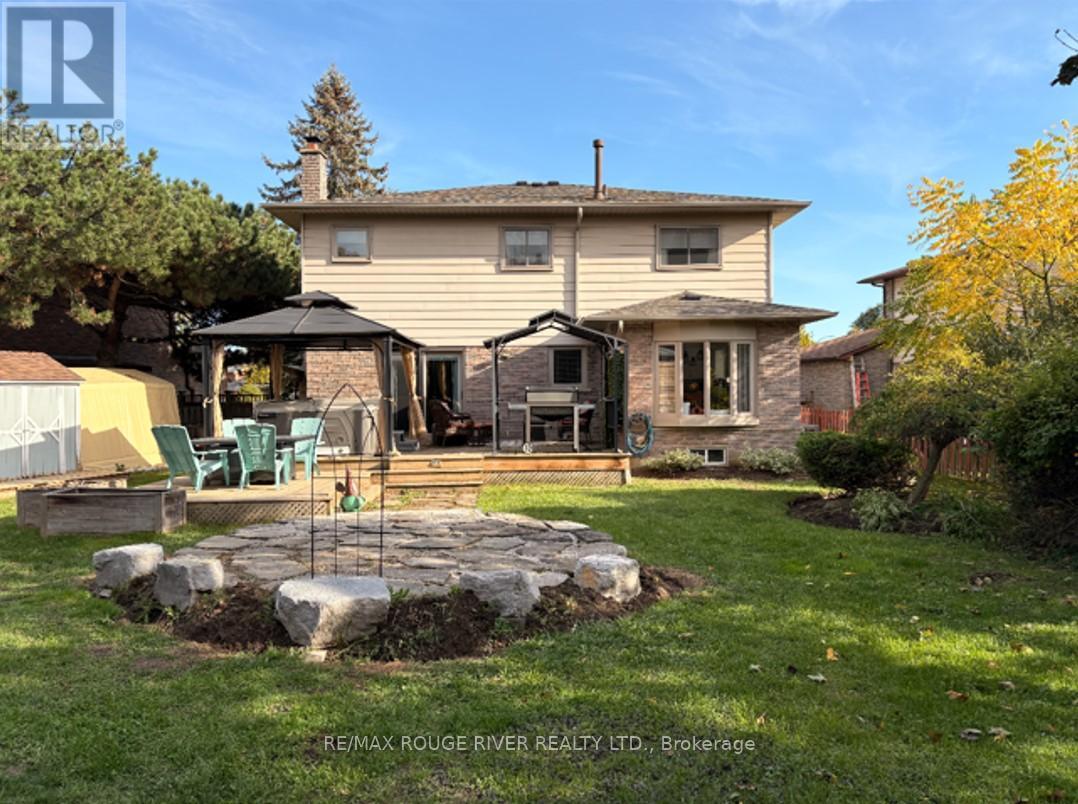 90 Robinson Crescent, Whitby, Ontario  L1N 6W5 - Photo 37 - E12835138