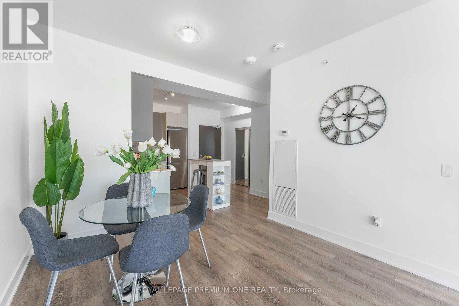 901 - 2908 Highway 7 Road, Vaughan, Ontario  L4K 0K5 - Photo 14 - N12832720