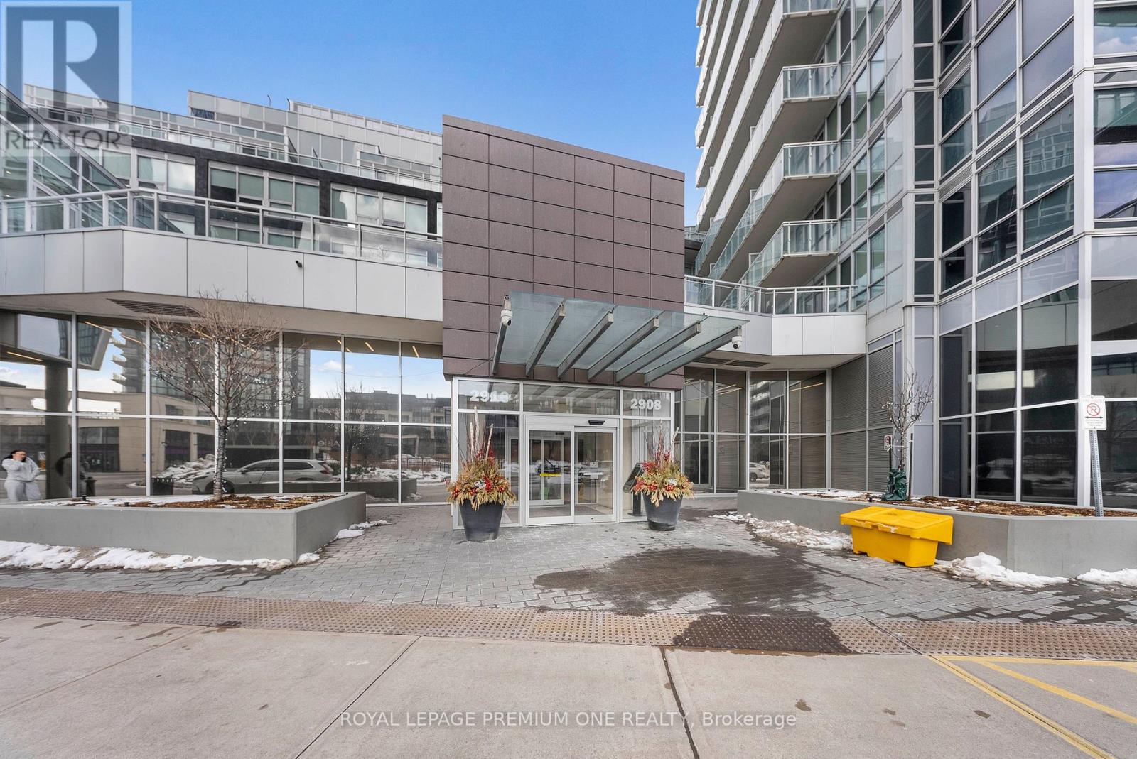 901 - 2908 Highway 7 Road, Vaughan, Ontario L4K 0K5 - Photo 45 - N12832720