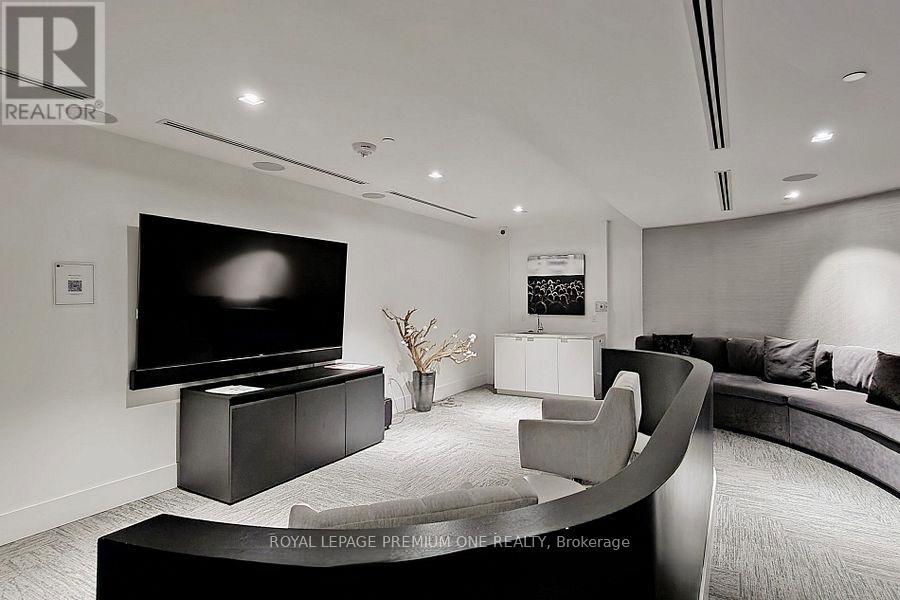 901 - 2908 Highway 7 Road, Vaughan, Ontario L4K 0K5 - Photo 41 - N12832720