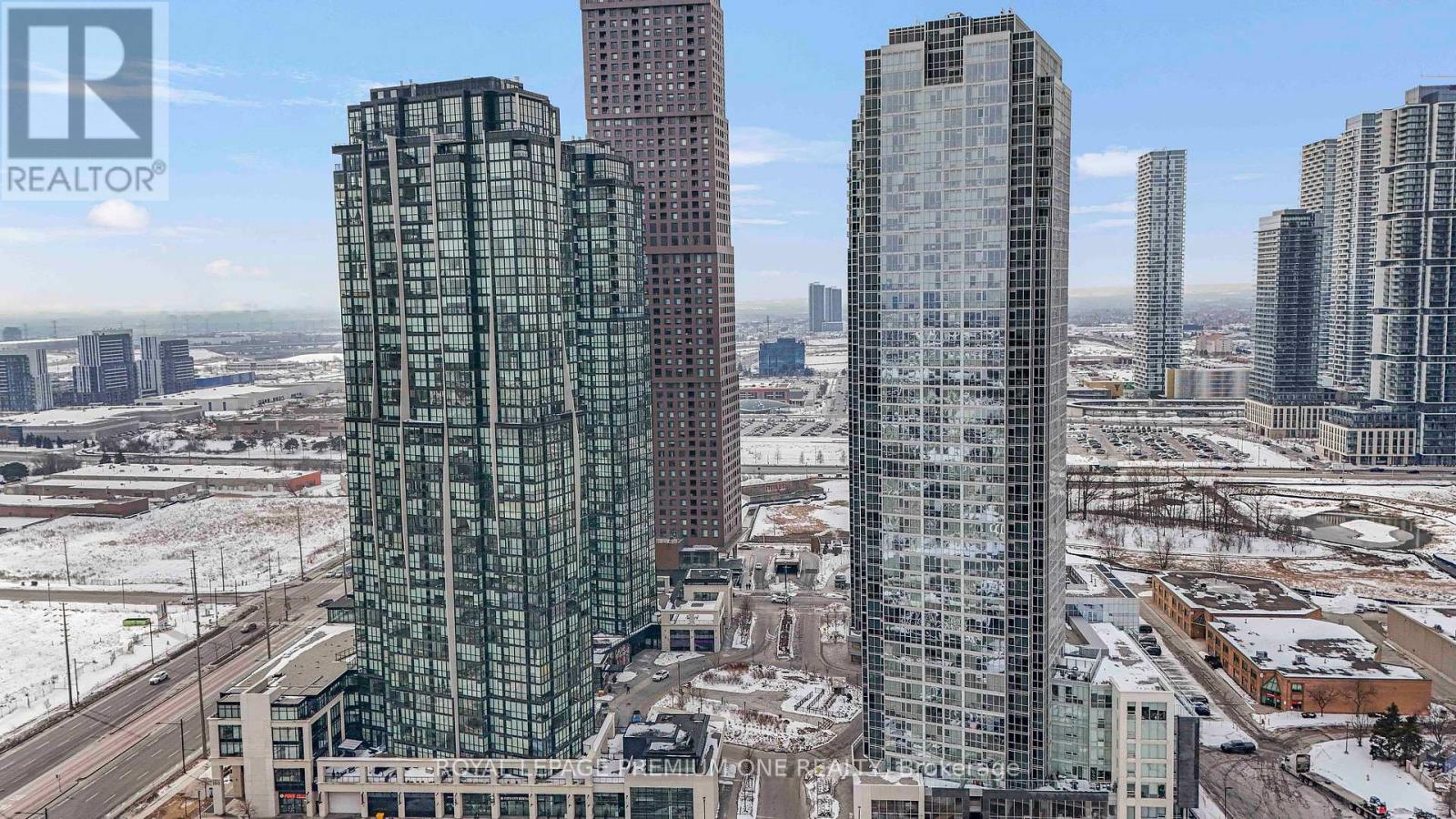 901 - 2908 Highway 7 Road, Vaughan, Ontario L4K 0K5 - Photo 47 - N12832720