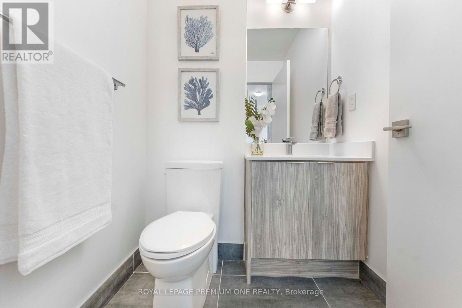 901 - 2908 Highway 7 Road, Vaughan, Ontario  L4K 0K5 - Photo 21 - N12832720