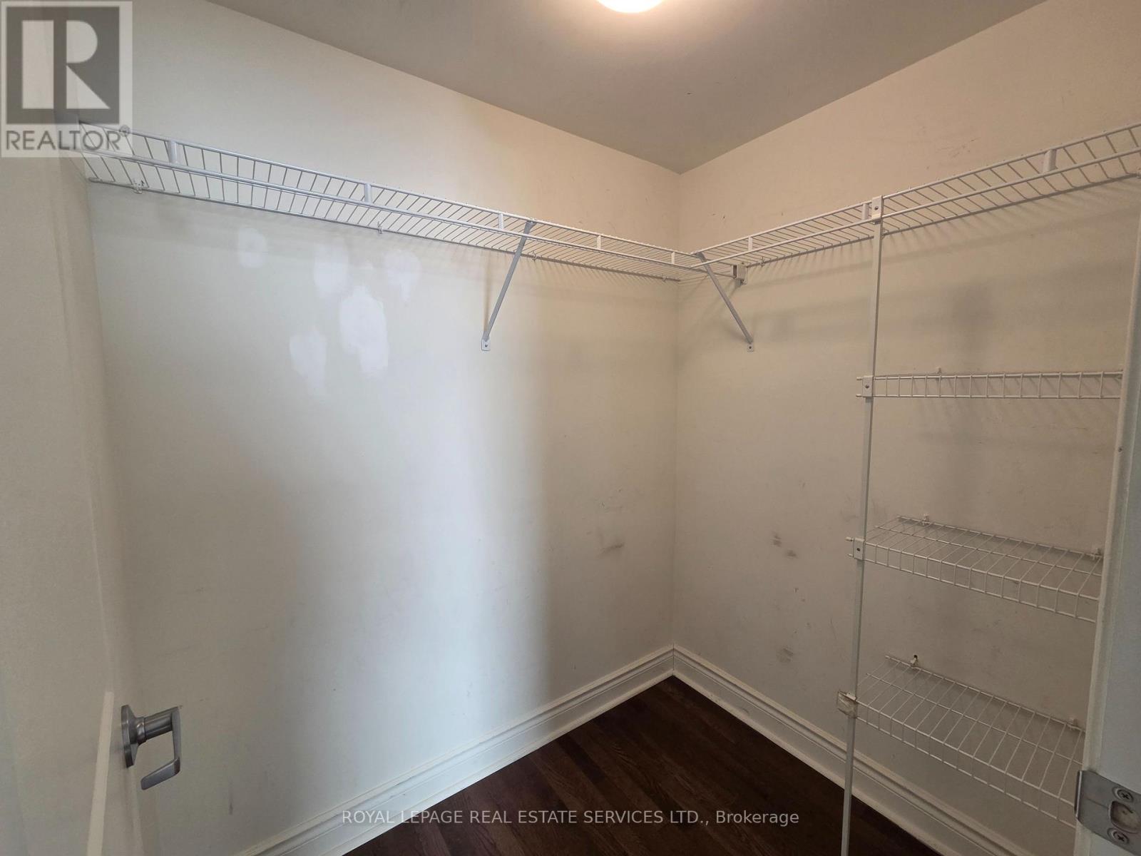 102 - 1900 Lake Shore Boulevard, Toronto, Ontario  M6S 1A4 - Photo 12 - W12662250