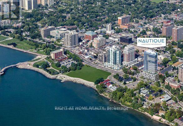 1902 - 370 Martha Street, Burlington, Ontario  L7R 0G9 - Photo 2 - W12835102