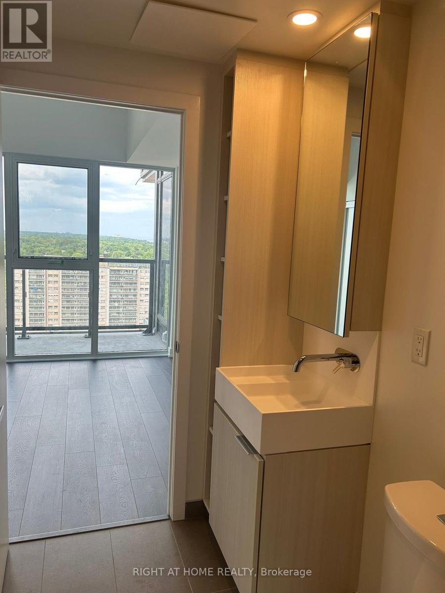 1902 - 370 Martha Street, Burlington, Ontario  L7R 0G9 - Photo 38 - W12835102