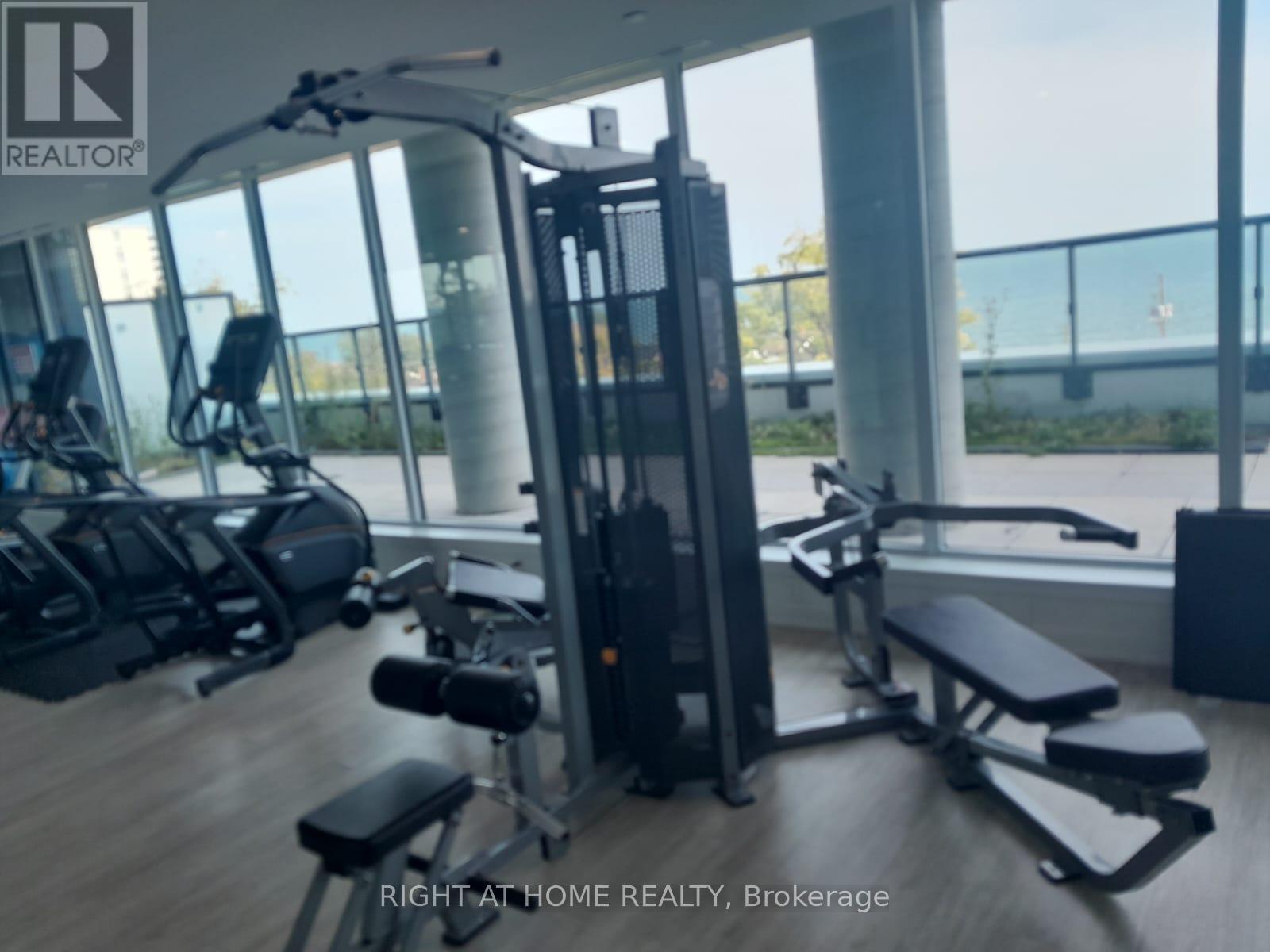 1902 - 370 Martha Street, Burlington, Ontario  L7R 0G9 - Photo 39 - W12835102