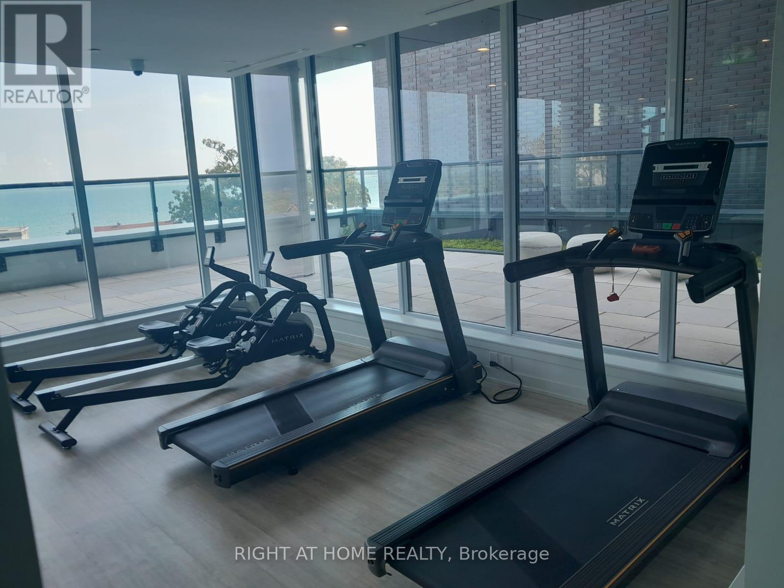 1902 - 370 Martha Street, Burlington, Ontario  L7R 0G9 - Photo 40 - W12835102