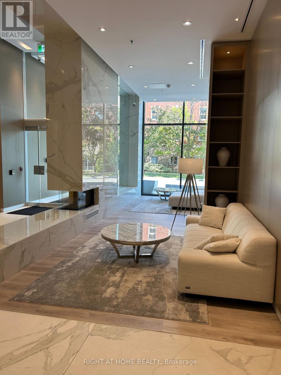 1902 - 370 Martha Street, Burlington, Ontario  L7R 0G9 - Photo 6 - W12835102