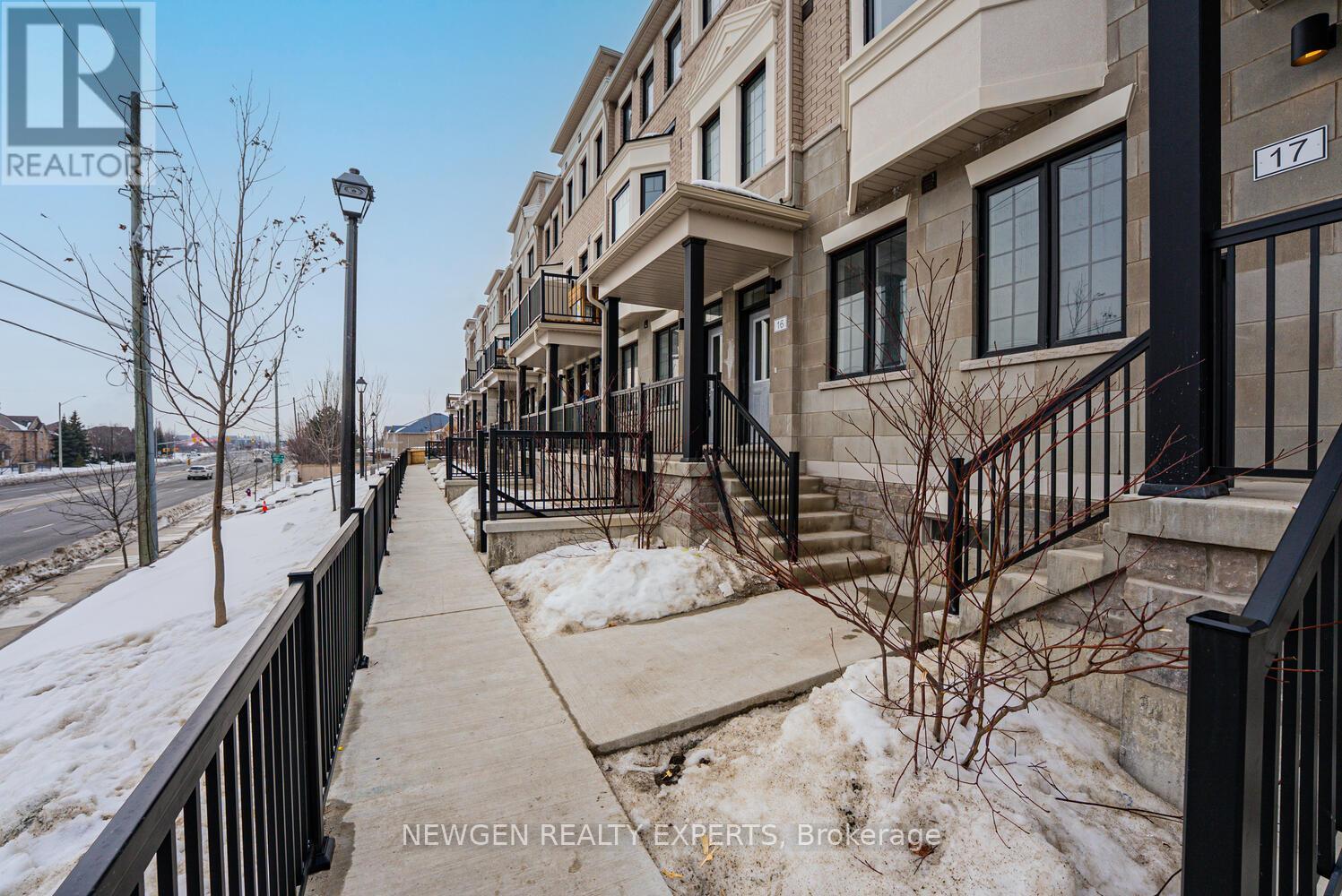 15 - 4320 Ebenezer Road, Brampton, Ontario  L6P 2S3 - Photo 3 - W12835134