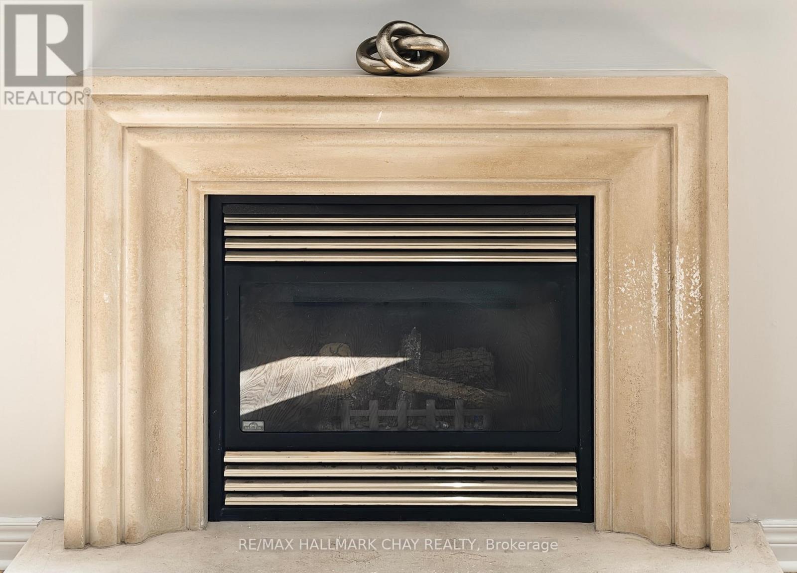 76 Cobblestone Court, Brampton, Ontario  L6R 2S4 - Photo 14 - W12835152