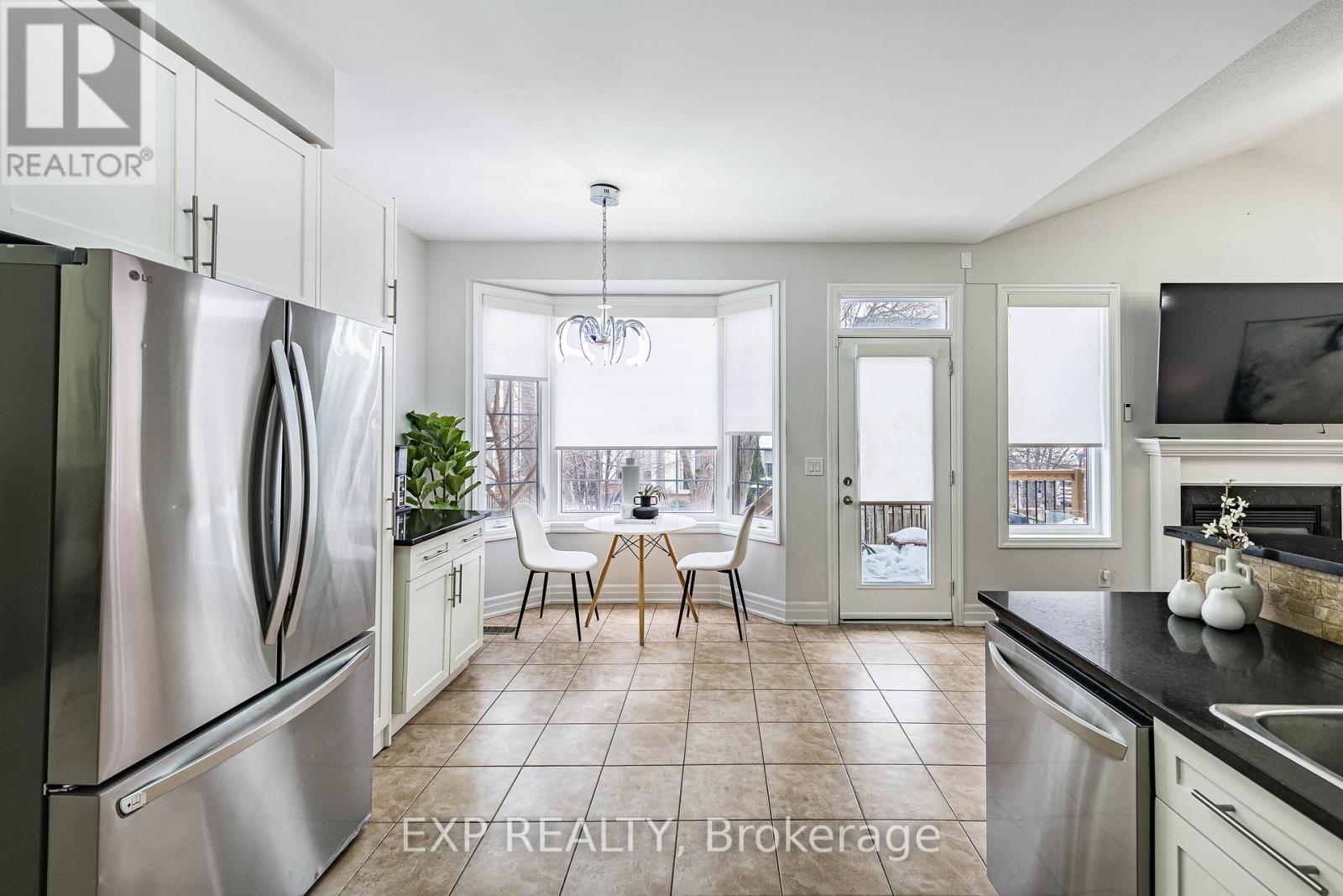 61 Playfair Terrace, Milton, Ontario  L9T 0S5 - Photo 11 - W12835174