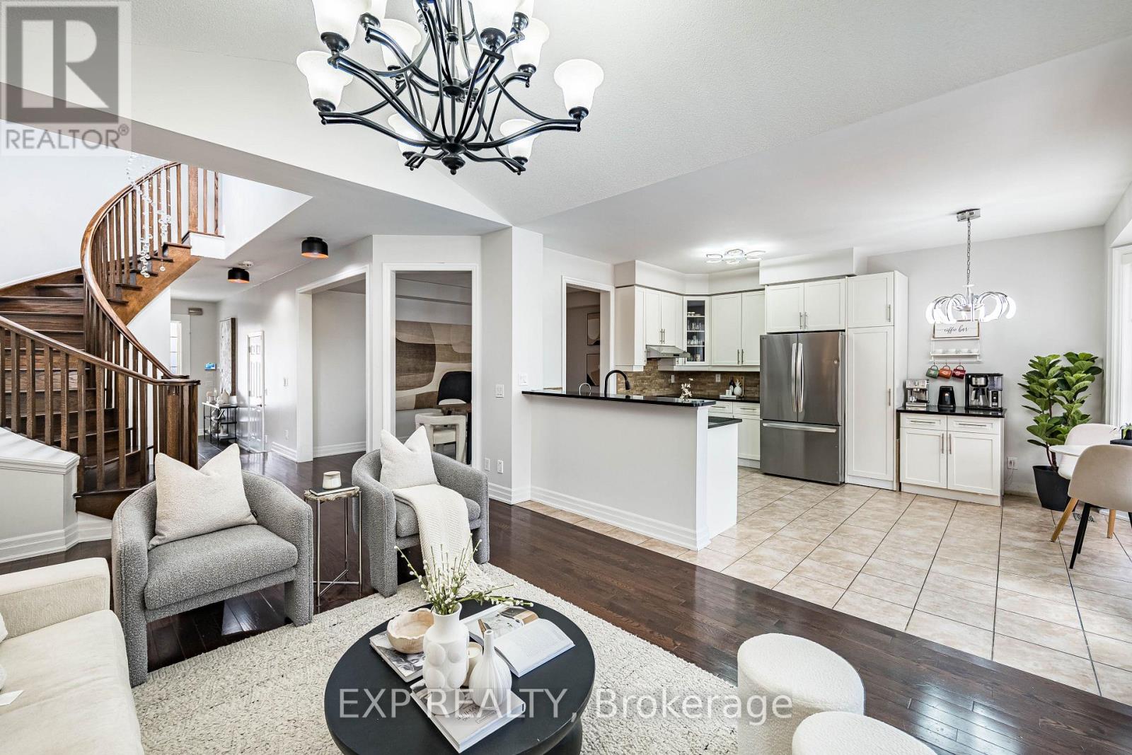 61 Playfair Terrace, Milton, Ontario  L9T 0S5 - Photo 9 - W12835174