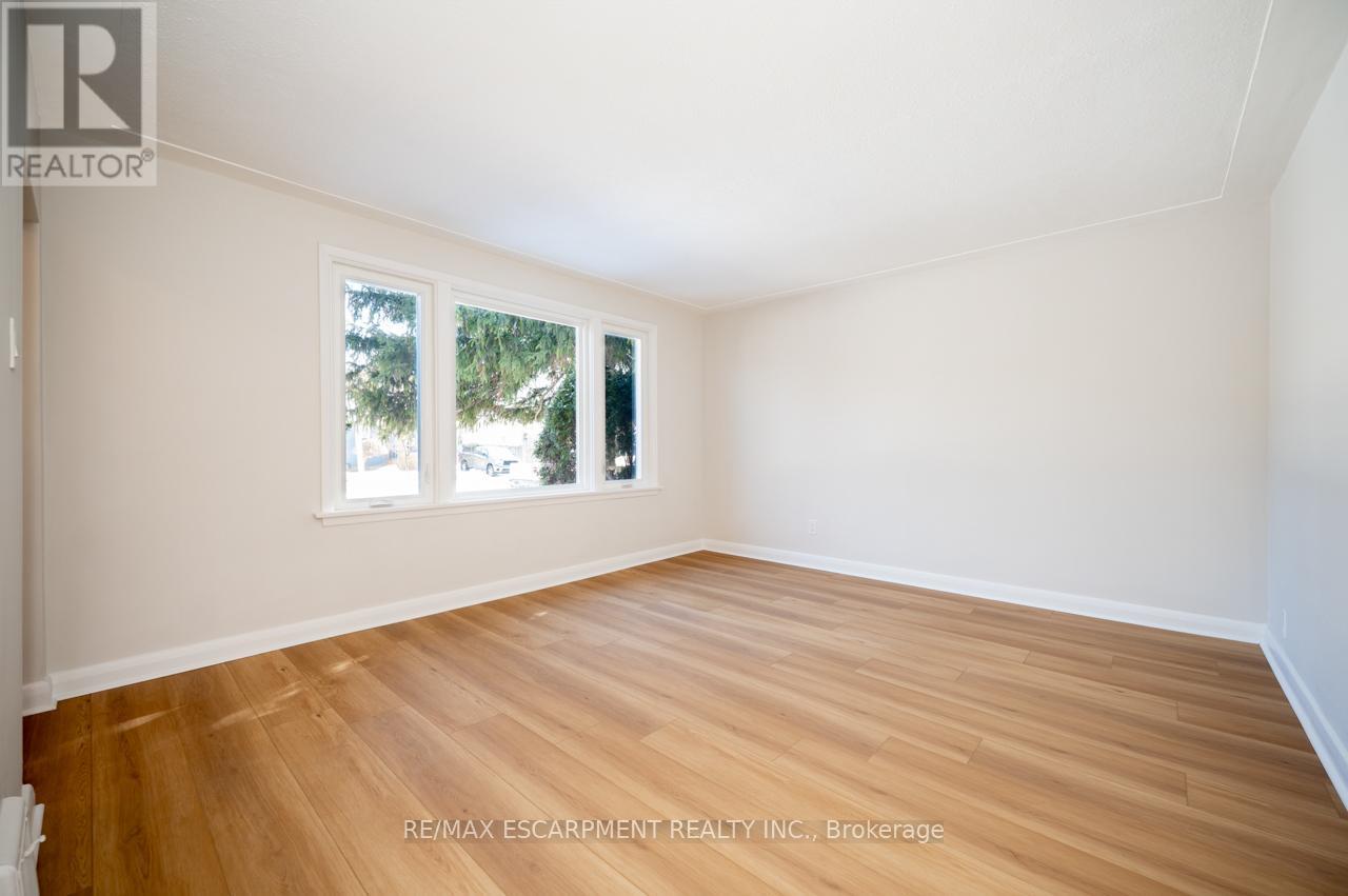 365 George Street, Milton (Om Old Milton), Ontario  L9T 2T1 - Photo 10 - W12835196