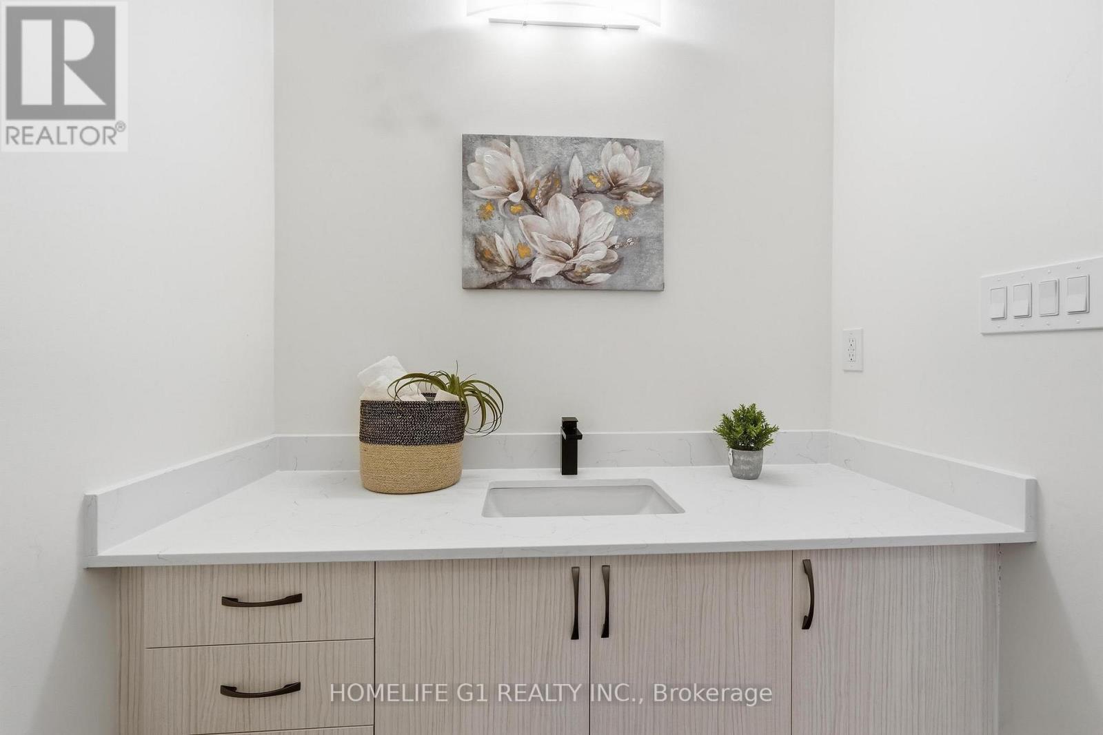 37 North Park Boulevard, Oakville, Ontario  L6M 0W8 - Photo 47 - W12835252