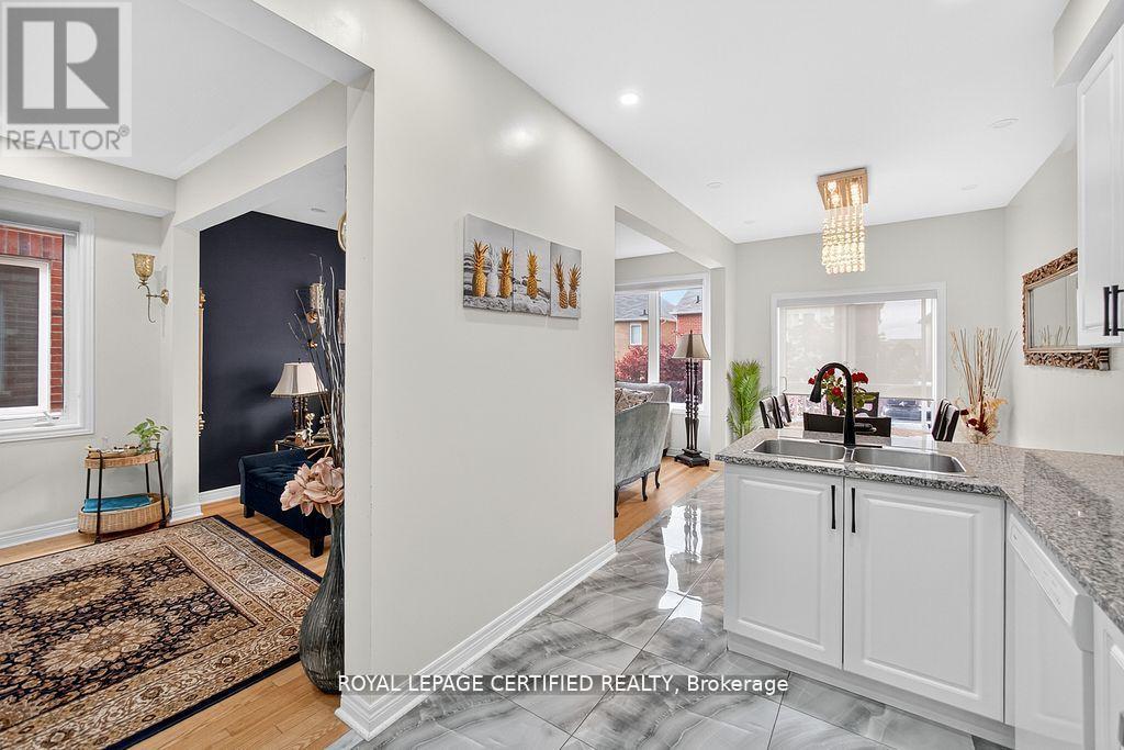 497 Downes Jackson Heights, Milton, Ontario  L9T 8W2 - Photo 22 - W12835262