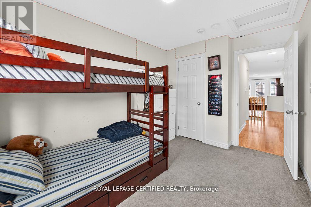 497 Downes Jackson Heights, Milton, Ontario  L9T 8W2 - Photo 32 - W12835262