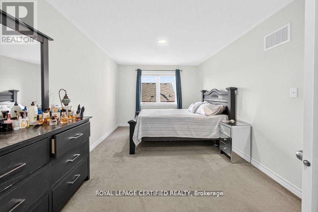 497 Downes Jackson Heights, Milton, Ontario  L9T 8W2 - Photo 34 - W12835262