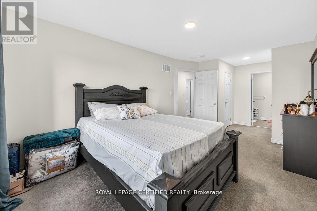 497 Downes Jackson Heights, Milton, Ontario  L9T 8W2 - Photo 35 - W12835262