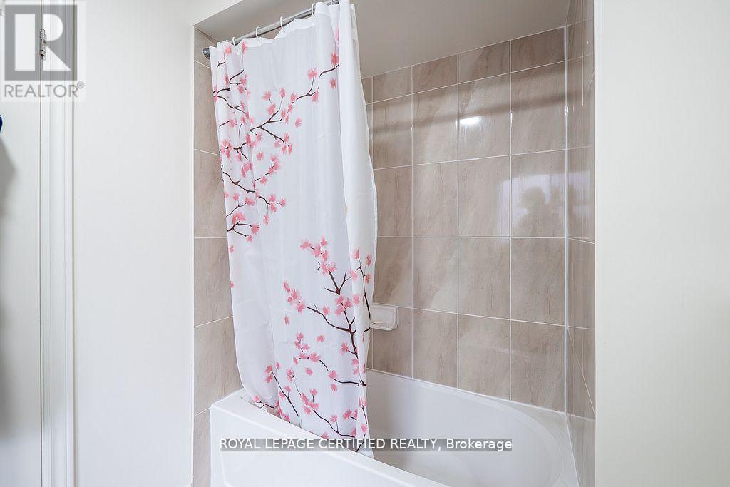 497 Downes Jackson Heights, Milton, Ontario  L9T 8W2 - Photo 37 - W12835262