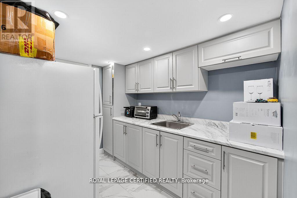 497 Downes Jackson Heights, Milton, Ontario  L9T 8W2 - Photo 44 - W12835262