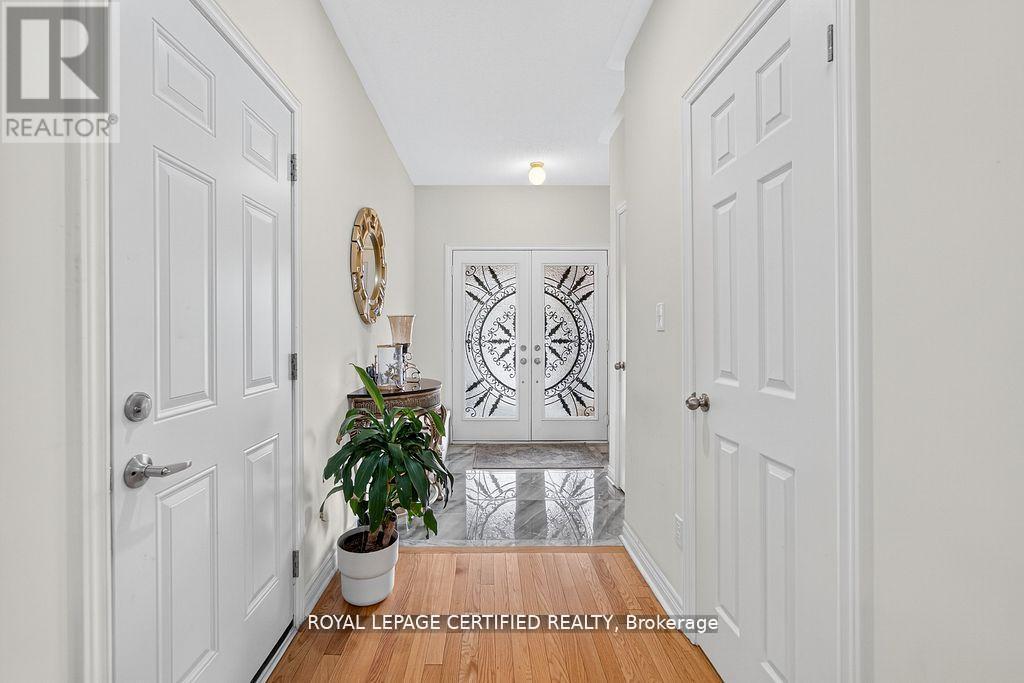 497 Downes Jackson Heights, Milton, Ontario  L9T 8W2 - Photo 6 - W12835262