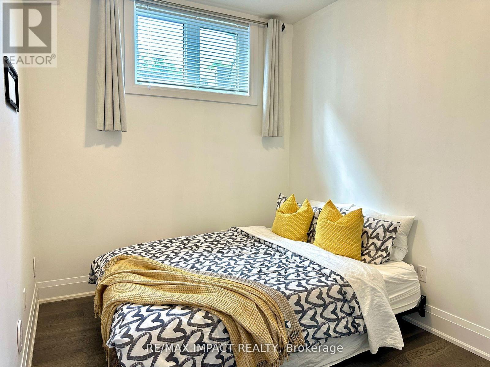 63 - 719 Lawrence Avenue W, Toronto, Ontario  M6A 0C6 - Photo 8 - W12835278