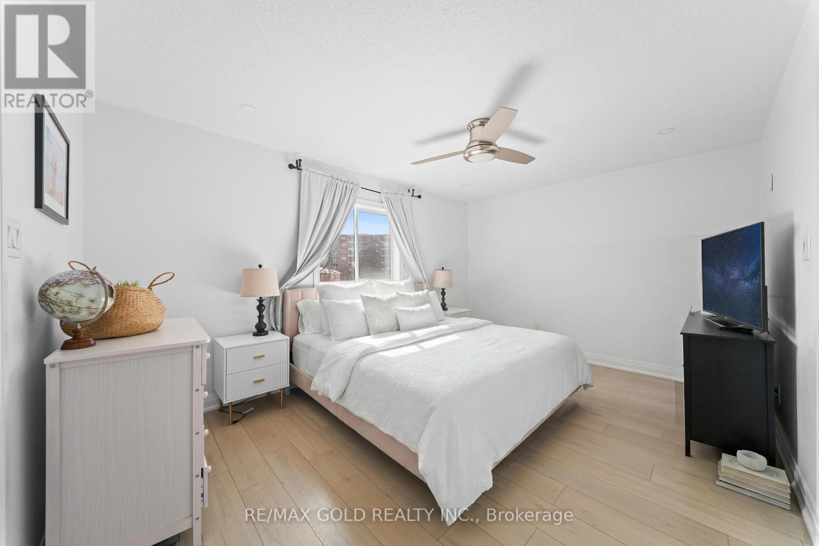 18 Russell Street, Halton Hills, Ontario  L7G 5Y7 - Photo 31 - W12835284