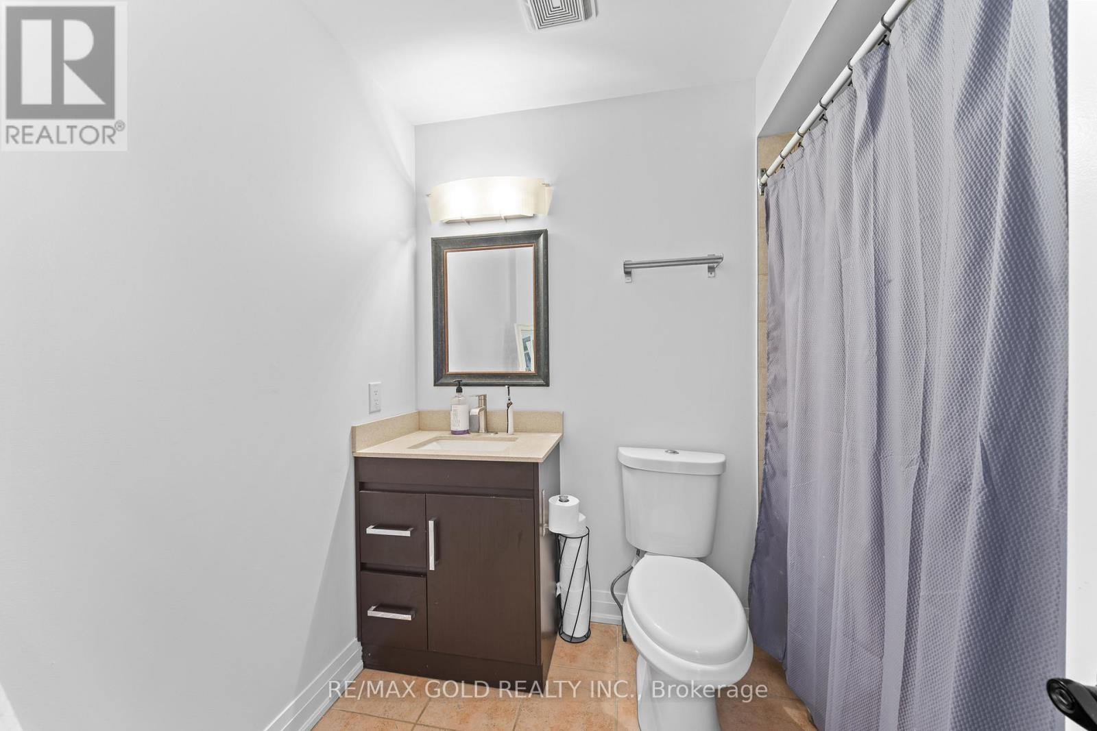 18 Russell Street, Halton Hills, Ontario  L7G 5Y7 - Photo 36 - W12835284