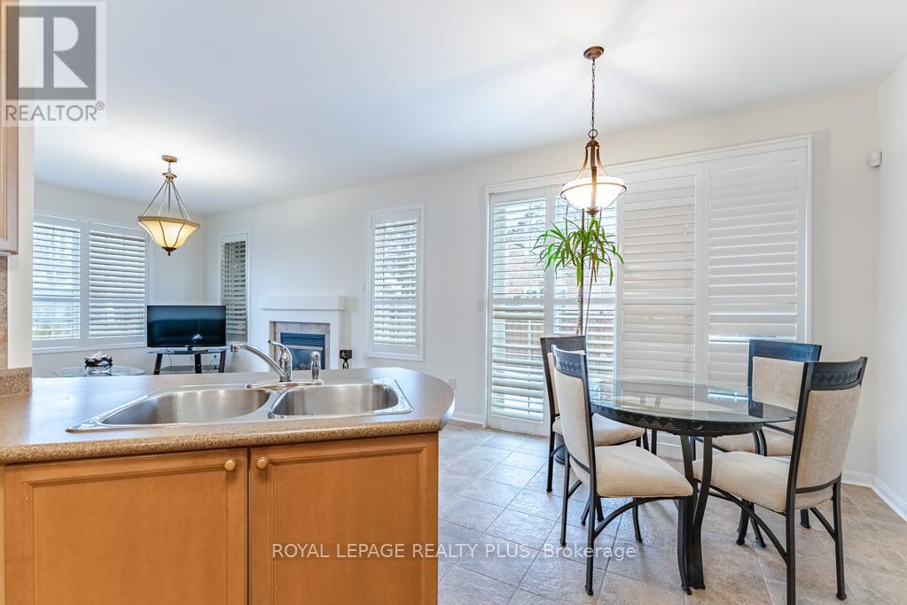 854 Mcduffe Crescent, Milton, Ontario  L9T 6M7 - Photo 23 - W12835350