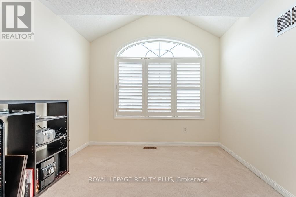 854 Mcduffe Crescent, Milton, Ontario  L9T 6M7 - Photo 36 - W12835350