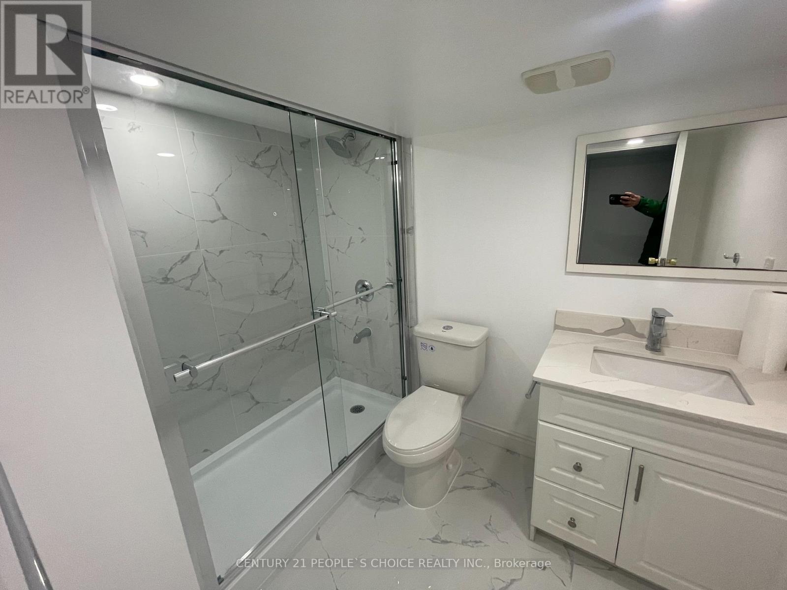 Lower Level - 340 Bristol Road W, Mississauga, Ontario  L5R 2J7 - Photo 15 - W12835360