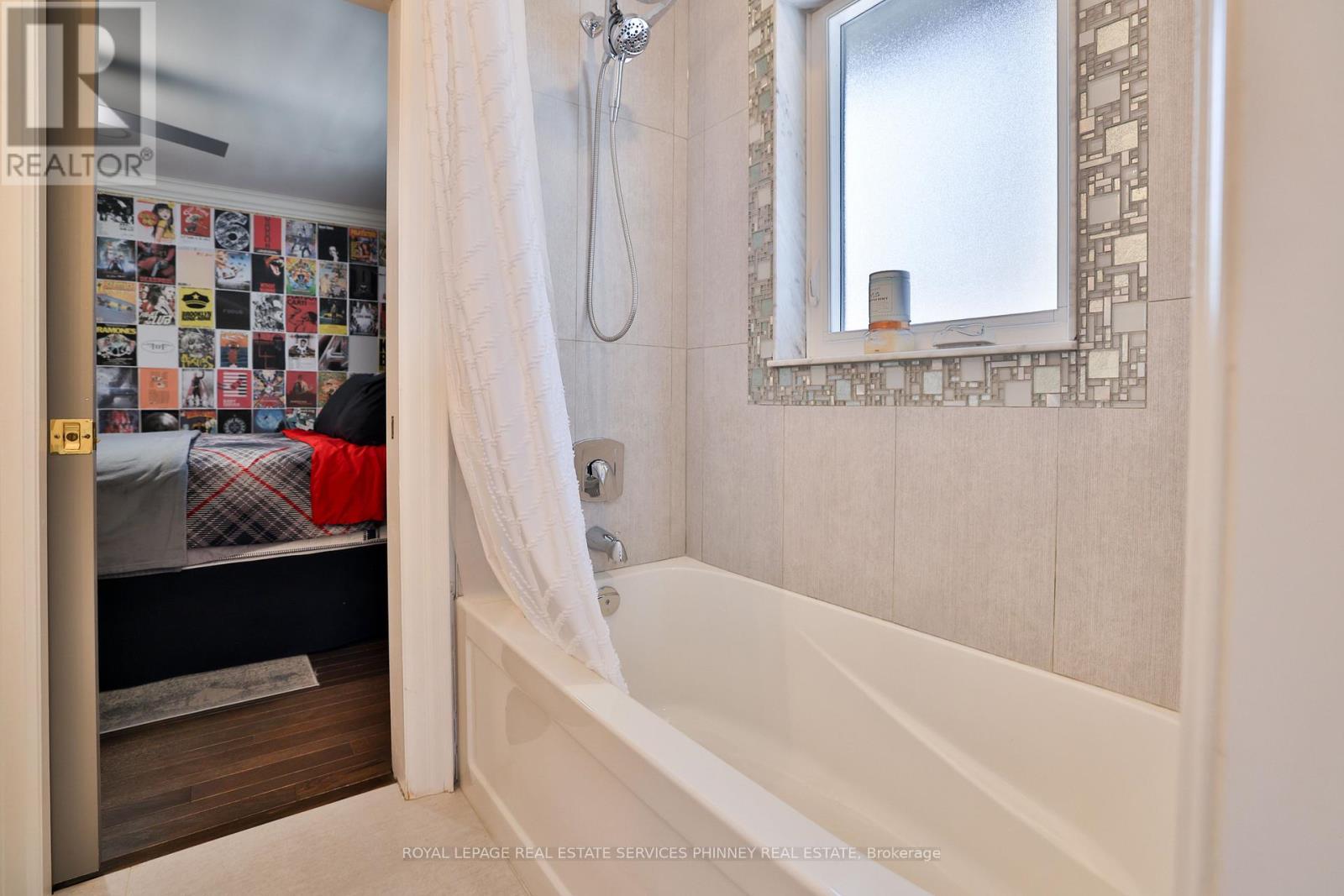 1436 Crescent Road, Mississauga, Ontario  L5H 1P6 - Photo 33 - W12835380