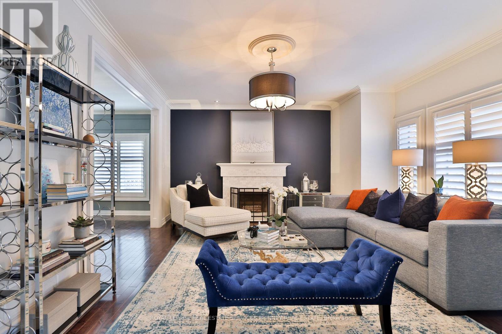 1436 Crescent Road, Mississauga, Ontario  L5H 1P6 - Photo 5 - W12835380