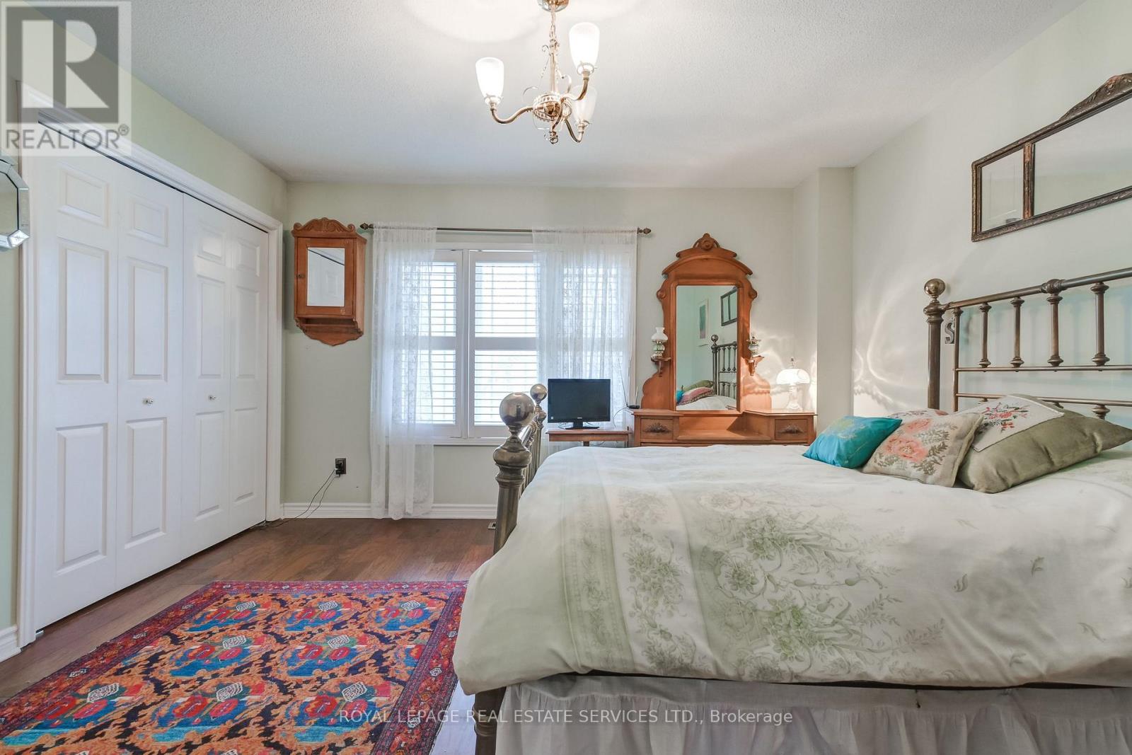 8 Granite Court, Toronto, Ontario  M8V 4A4 - Photo 26 - W12835382