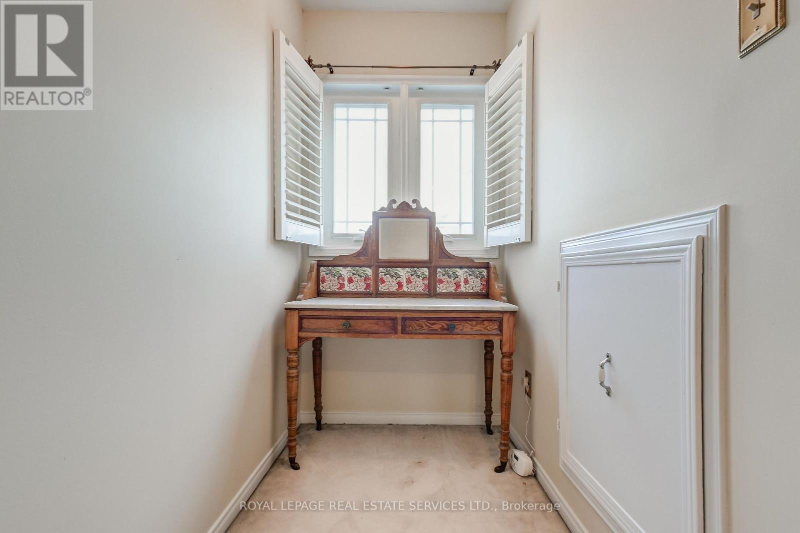 8 Granite Court, Toronto, Ontario  M8V 4A4 - Photo 29 - W12835382