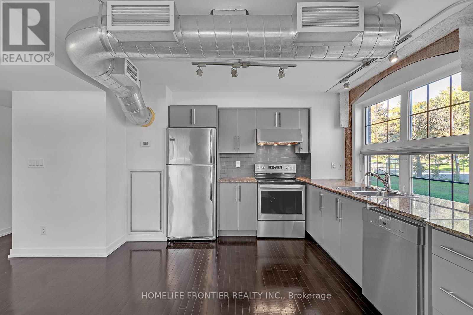 342 - 1100 Lansdowne Avenue, Toronto (Dovercourt-Wallace Emerson-Junction), Ontario  M6H 4K1 - Photo 6 - W12835200